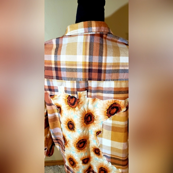 Orange Sunflower Custom Minnesota Patched Flannel - Picture 3 of 4